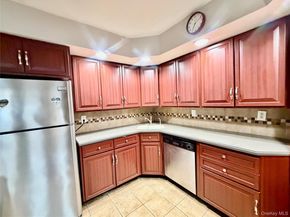 89 Bruce Avenue, Hicksville NY 11801