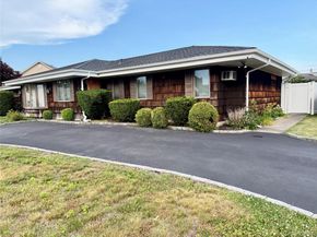89 Bruce Avenue, Hicksville NY 11801