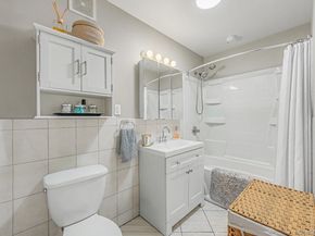 2015 36th Street, Astoria NY 11105