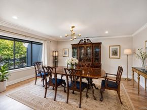 6 Polo Court, Woodbury NY 11797