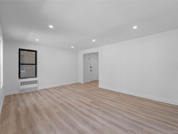 37-20 87th Street 2F, Jackson Heights NY 11372