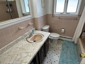 140 Union Avenue B, Lynbrook NY 11563