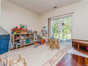 46 Willow Wood Drive 46, East Setauket NY 11733