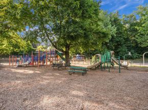 142 Garth Road 5K, Scarsdale NY 10583