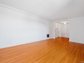 142 Garth Road 5K, Scarsdale NY 10583