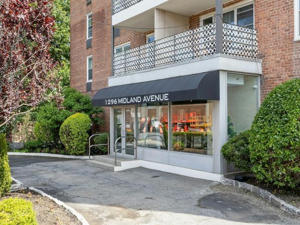1296 Midland Avenue L2, Yonkers NY 10704