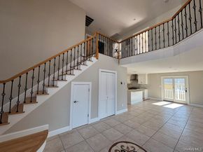 35 Adams Avenue, Bayville NY 11709
