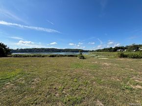 35 Adams Avenue, Bayville NY 11709