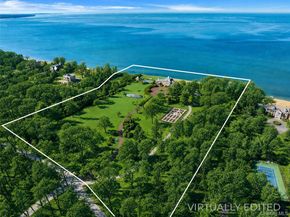 2 Wallis Lane, Nissequogue NY 11780