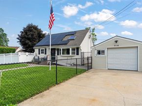 114 5th Street, Lindenhurst NY 11757