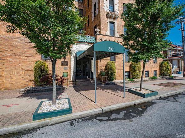 310 Riverside Boulevard 3i, Long Beach NY 11561