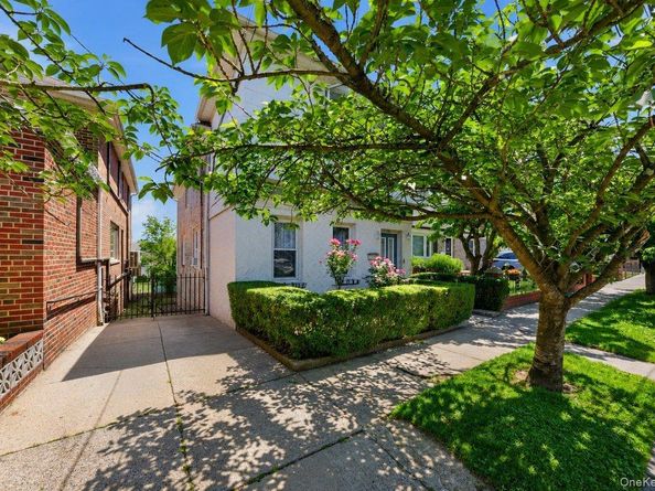 126 Glover Avenue, Yonkers NY 10704