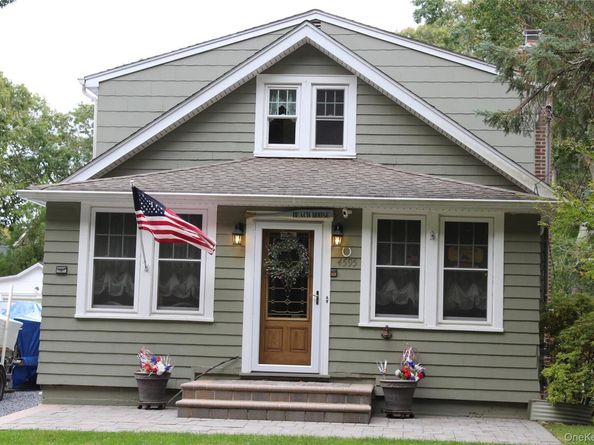 4595 S Harbor Road, Southold NY 11971