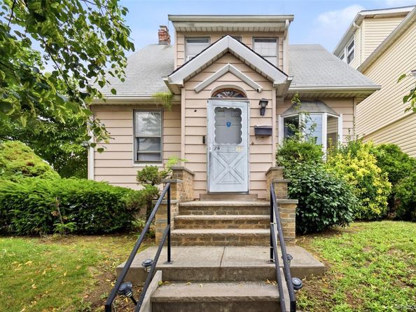 7601 164th Street, Fresh Meadows NY 11366