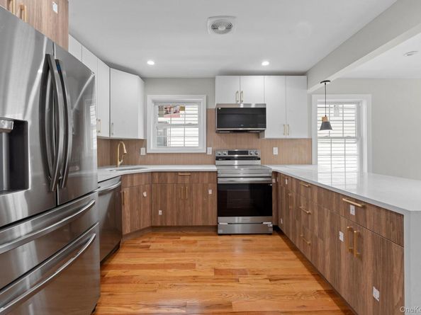 21950 143rd Avenue, Springfield Gardens NY 11413