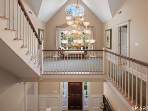 110 Queens Grant Drive, Fairfield CT 06824