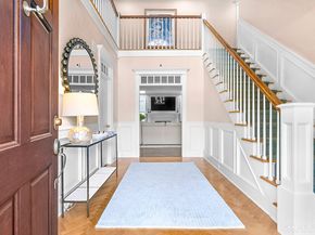 110 Queens Grant Drive, Fairfield CT 06824