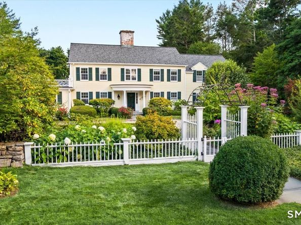 38 Gerrish Lane, New Canaan CT 06840
