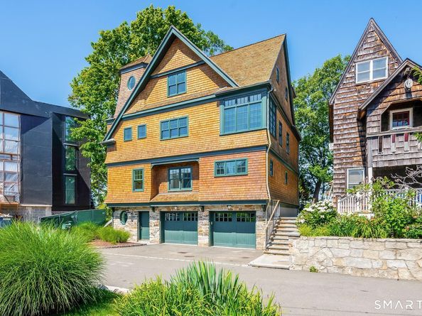 14 Rocky Point Road, Norwalk CT 06853