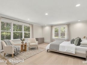 119 Staples Road, Easton CT 06612