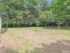 119 Staples Road, Easton CT 06612