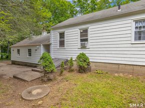 119 Staples Road, Easton CT 06612