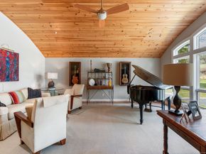 1 Cloverleaf Farm S, Sherman CT 06784