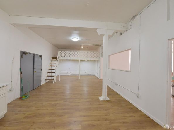654 Washington Street, San Francisco CA 94111