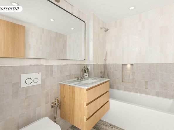 269 Eckford Street 3A, Brooklyn NY 11222