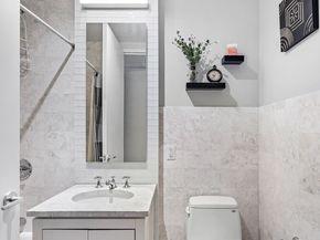 300 East 55th Street 16D, New York NY 10022