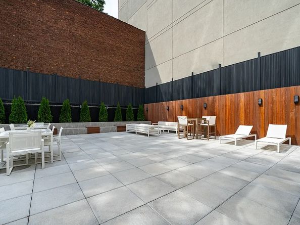 37-34 33rd Street 7I, Queens NY 11101