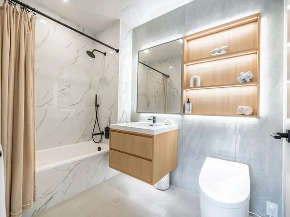 37-34 33rd Street 7I, Queens NY 11101