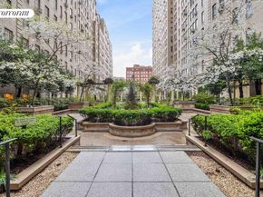 353 West 56th Street 2D, New York NY 10019