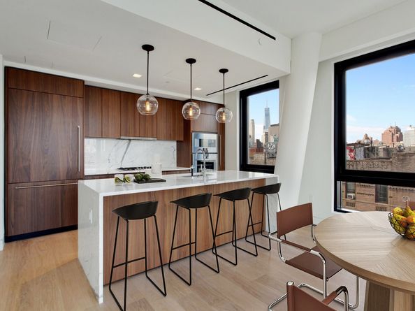 242 Broome Street 7D, New York NY 10002