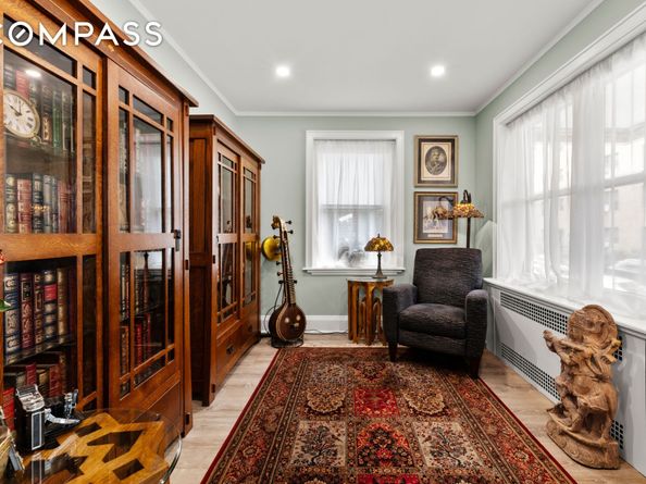 34-41 85th Street 1X, Queens NY 11372