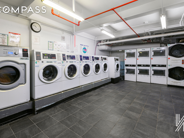 34-41 85th Street 1X, Queens NY 11372