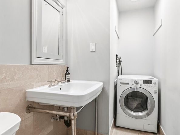 44 East 12th Street 9A, New York NY 10003