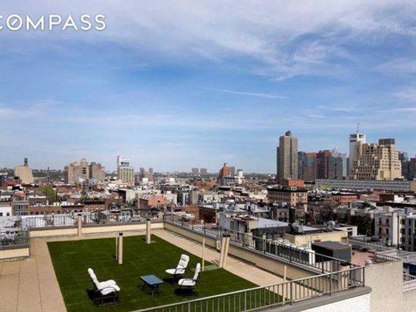 325 West 45th Street 108, New York NY 10036
