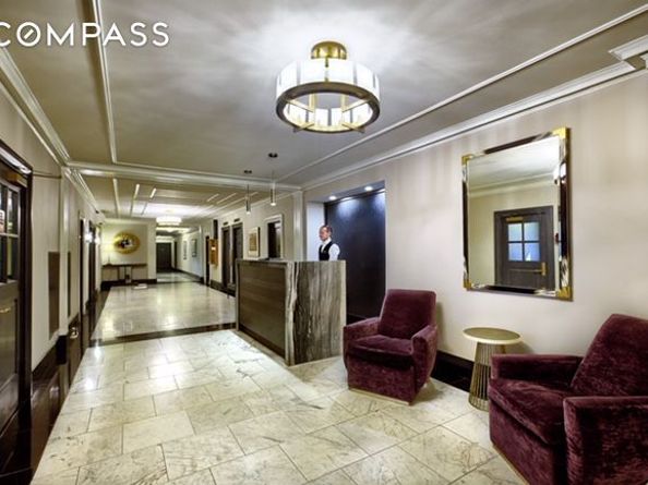 325 West 45th Street 108, New York NY 10036