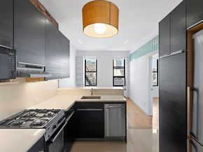 64 Macdougal Street 15, New York NY 10012