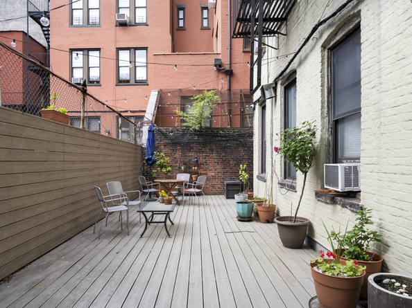 64 Macdougal Street 15, New York NY 10012