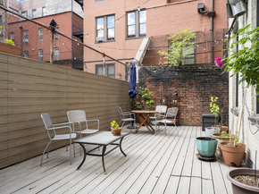 64 Macdougal Street 15, New York NY 10012