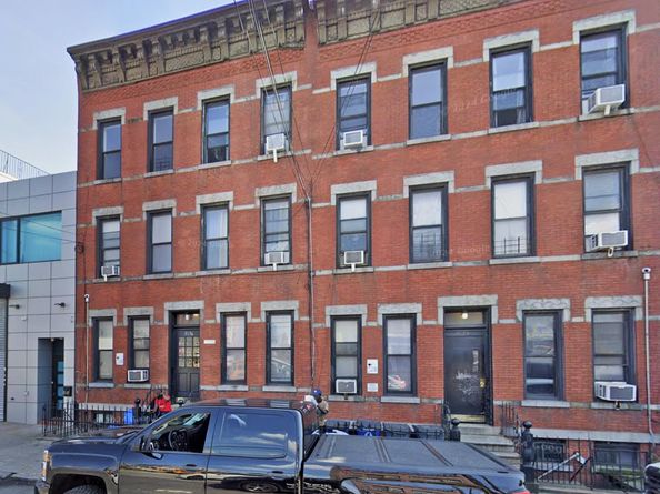 3134-3136 Greenpoint Avenue, Queens NY 11101