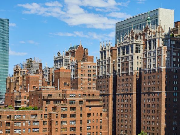 311 East 38th Street 18C, New York NY 10016