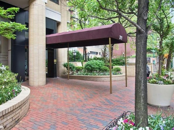 311 East 38th Street 18C, New York NY 10016