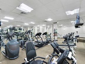 311 East 38th Street 18C, New York NY 10016