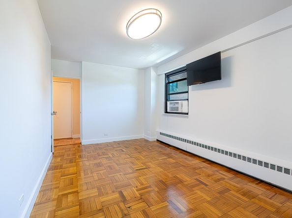 3850 Sedgwick Avenue 7A, Bronx NY 10463