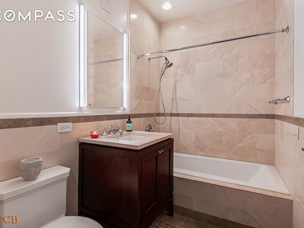 1 Hanson Place 9E, Brooklyn NY 11243