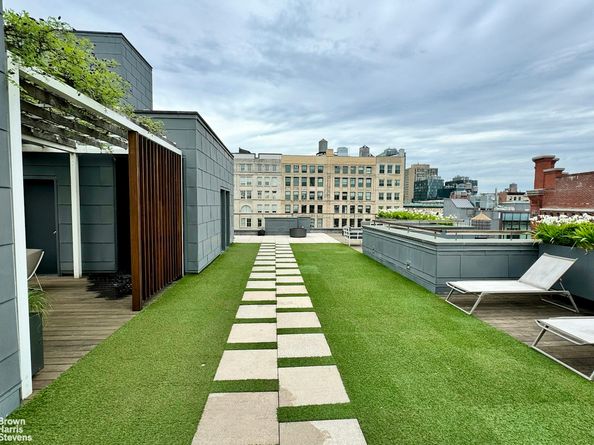 285 Lafayette Street 2D, New York NY 10012
