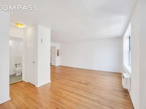 200 East 28th Street 6F, New York NY 10016